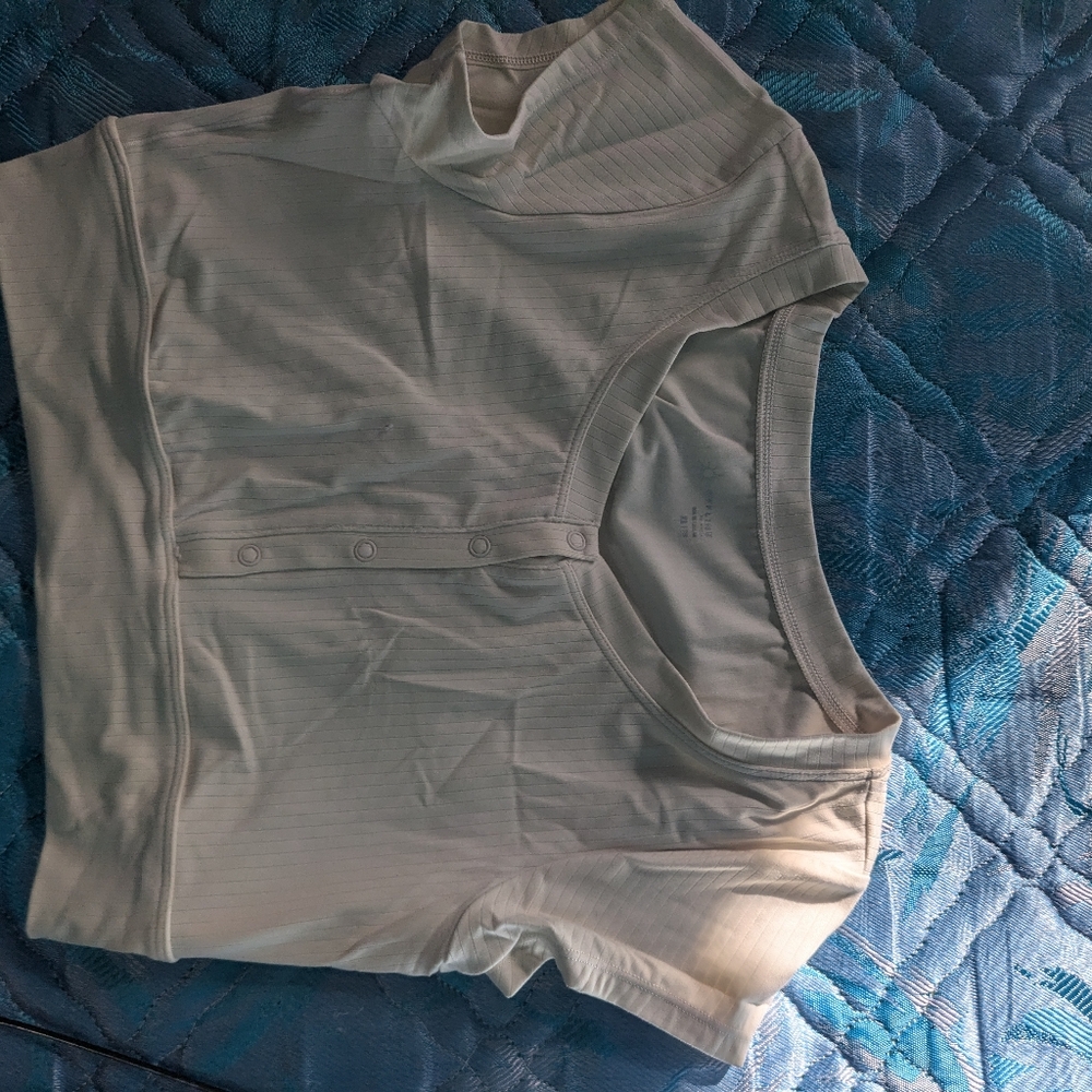 Aerie white tee